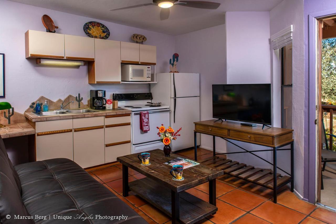 King Suite with Sofa Bed,1074238849:JPEG