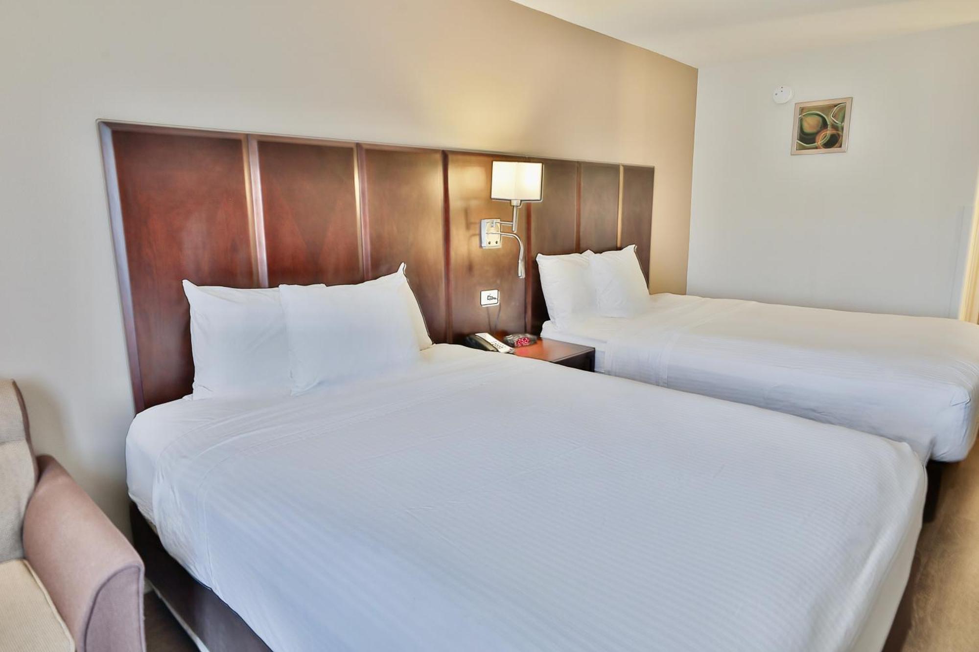 Queen Room Two Queen Beds Non-Smoking