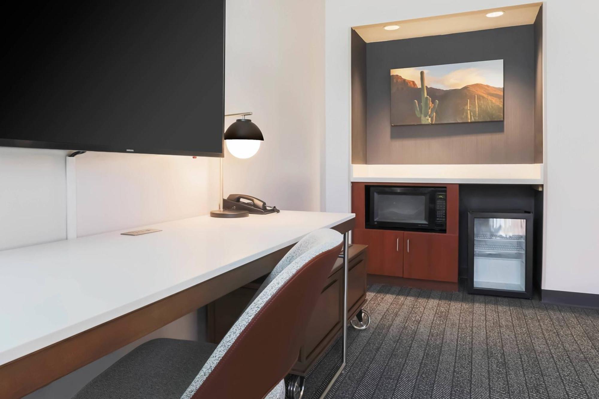 One-Bedroom King Suite with Pool View