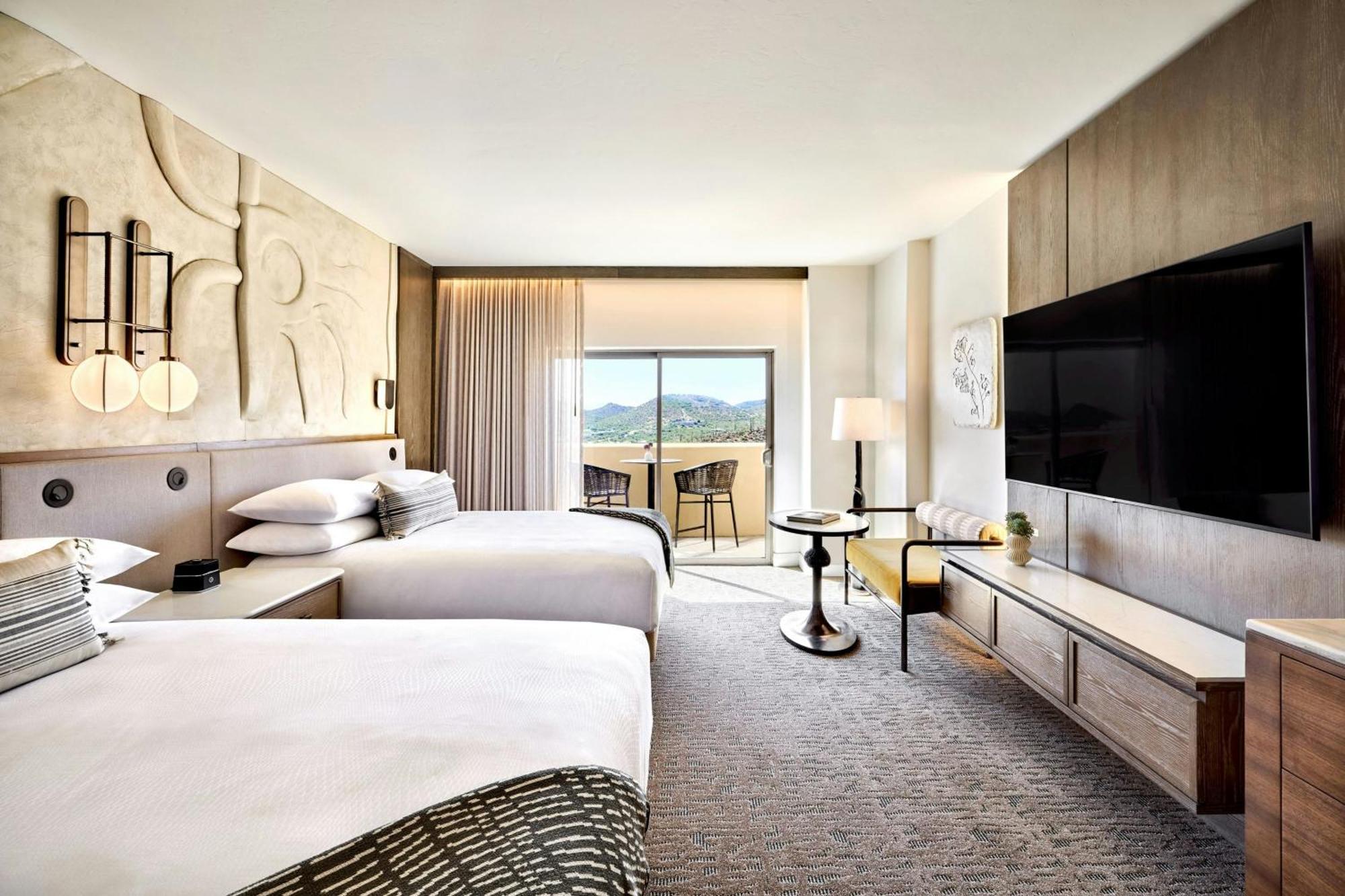 Two-Bedroom Signature Suite Mountain View
