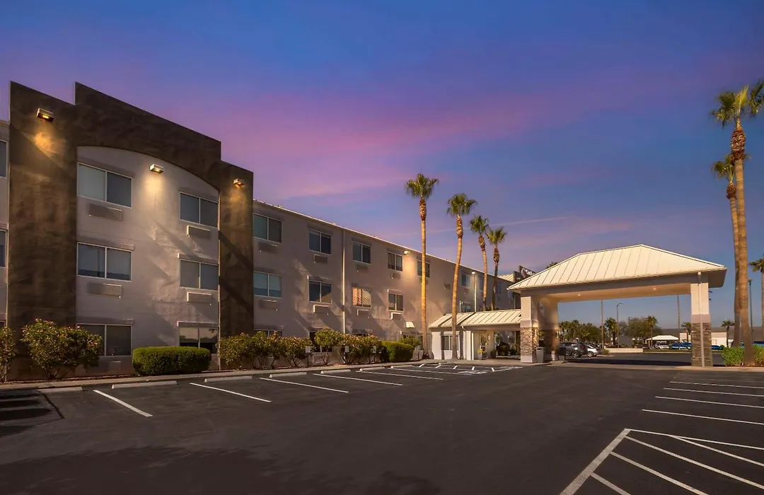 Comfort Suites At Tucson Mall-1
