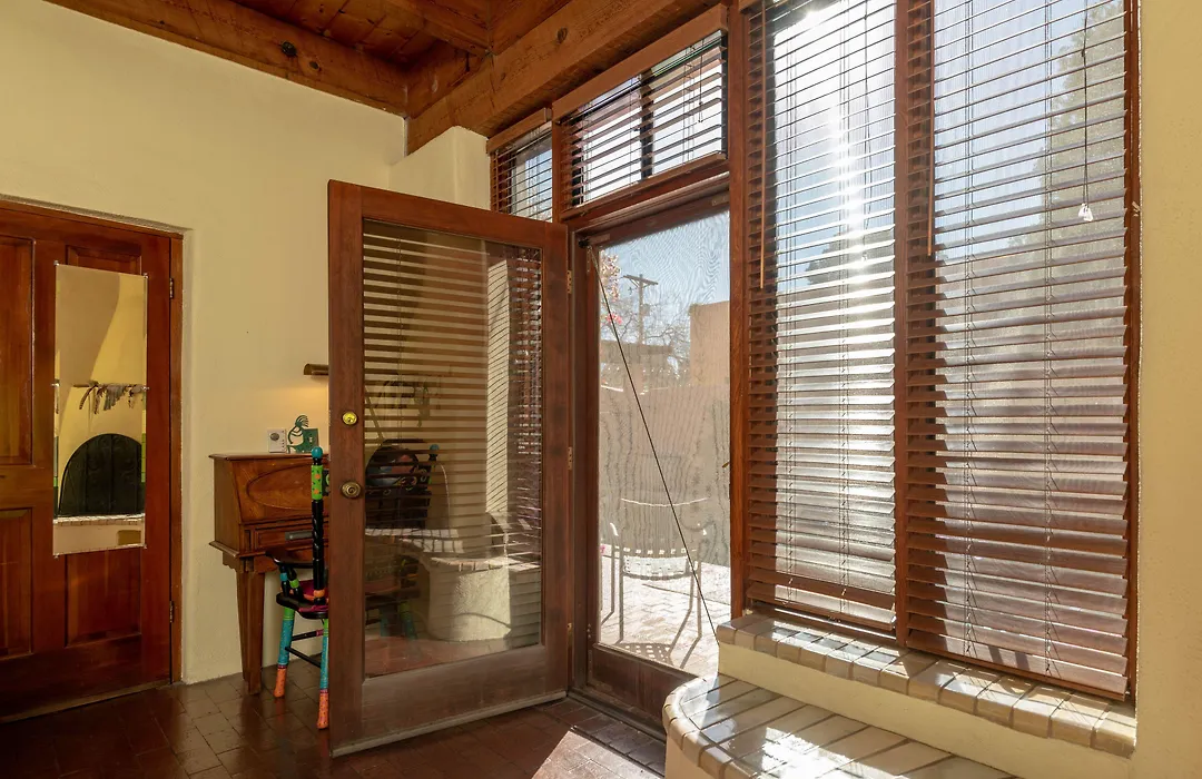 Adobe Rose Inn-1