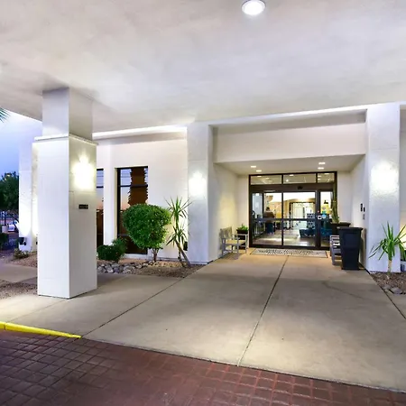 Hampton Inn Tucson-Airport-3