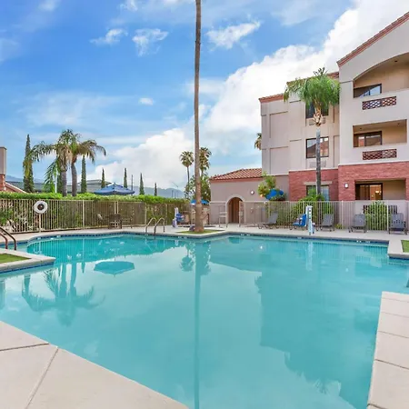Hilton Vacation Club Varsity Club Tucson-2