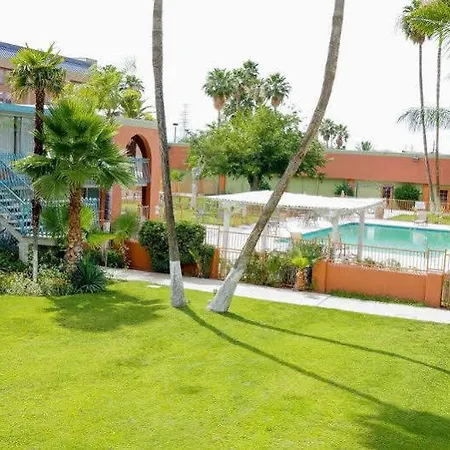 Knights Inn Tucson-2