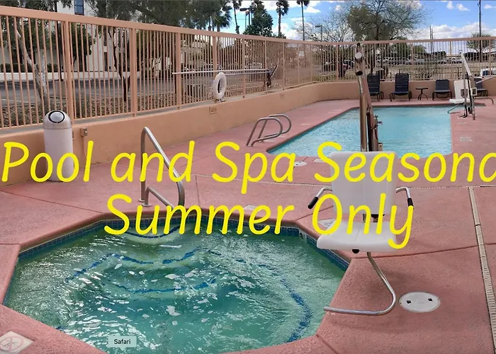 Baymont By Wyndham Tucson Airport Hotel