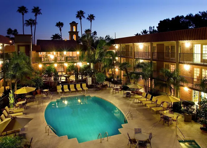 Doubletree Suites By Hilton Tucson-Williams Center