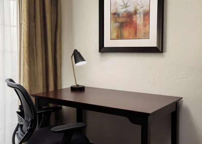 Wyndham Tucson Airport Hotel & Conference Center